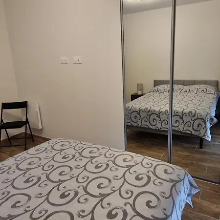 Grande Maison Neuve 8-9 Personnes Climatise *