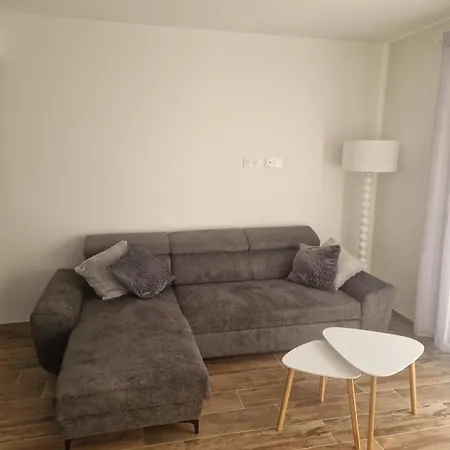 بيت للعطل Grande Maison Neuve 8-9 Personnes Climatise Ludies
